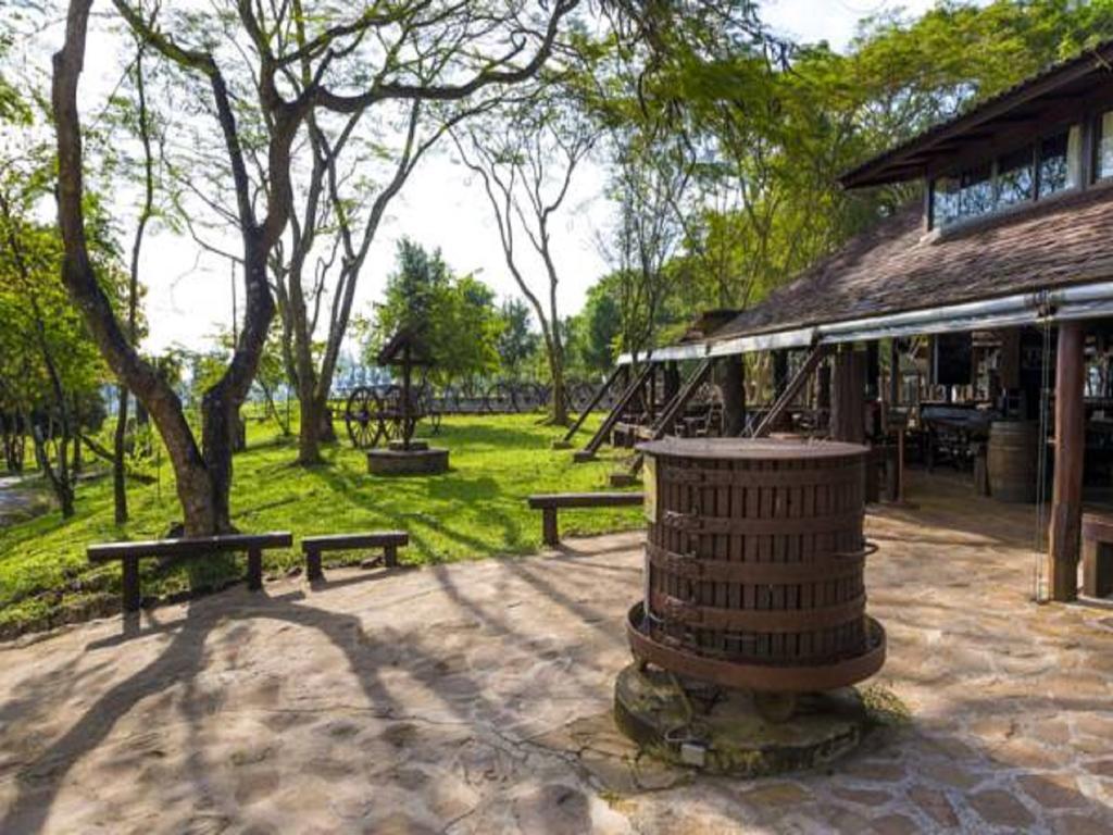 Village Farm And Winery Wang Nam Khiao Exterior photo